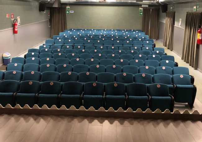Pernate teatro