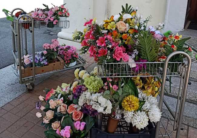Trecate cimitero