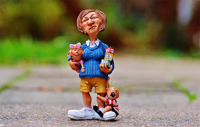 bab sitter pupazzo