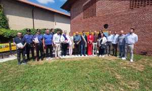 barengo posteggio e defibrillatore