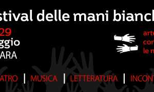 mani bianche
