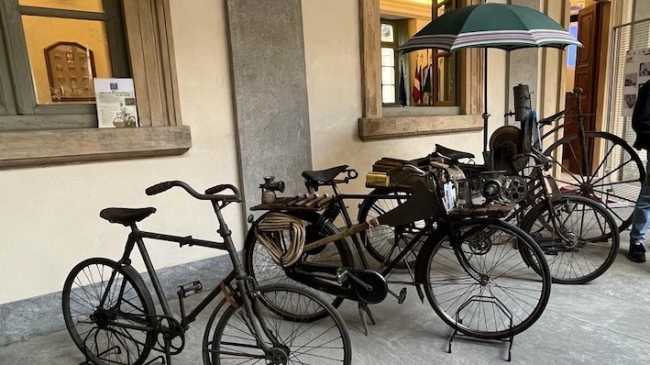 mostra cicliamo