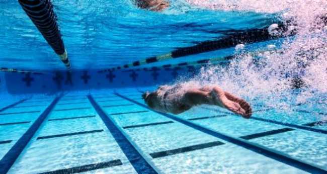 nuoto generica