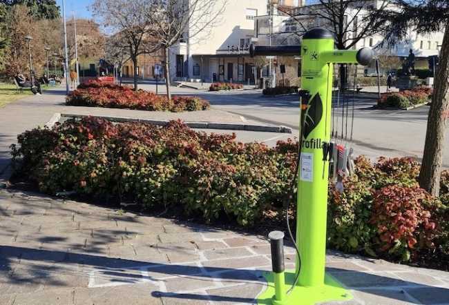 oleggio colonnina bike