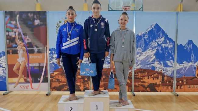 oleggio twirling 1