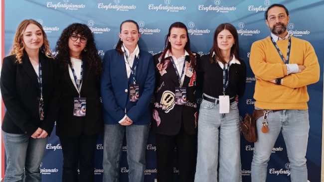 omar ragazze parita concorso