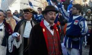 pirin maschera oleggio