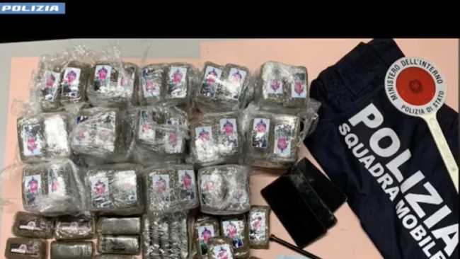 polizia droga ingrosso