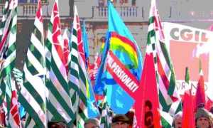 sindacati bandiere