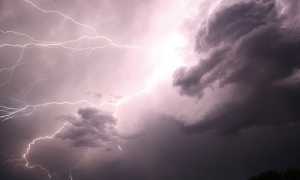 temporale fulmine