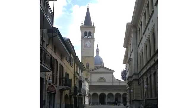 trecate chiesa