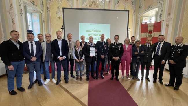trecate libro polizia locale