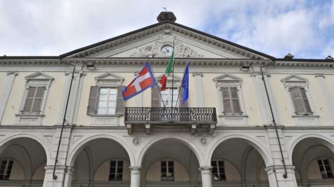 trecate municipio fronte