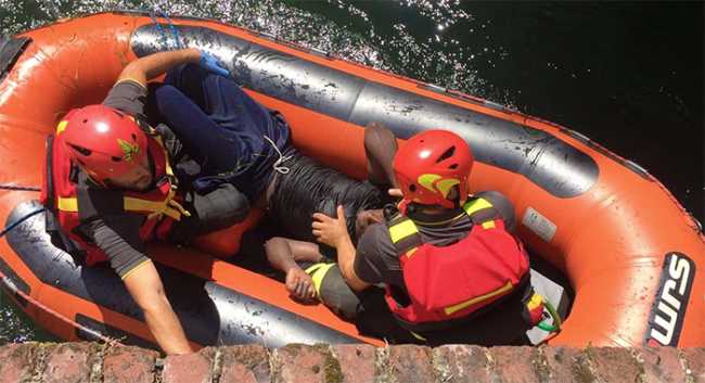 vigili fuoco salvataggio canale