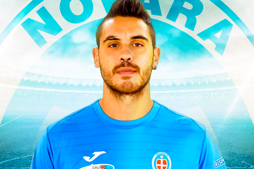 Il Novara scaccia la contestazione ma gioca male: 1-0 decide Viola