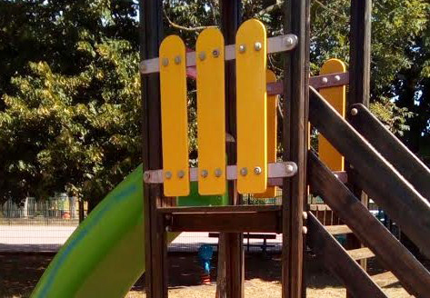 manutenzione giochi parchi