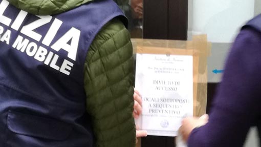 sequestro dentista