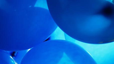 palloncini blu autismo