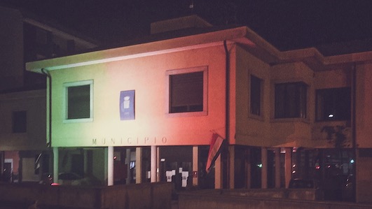 momo tricolore