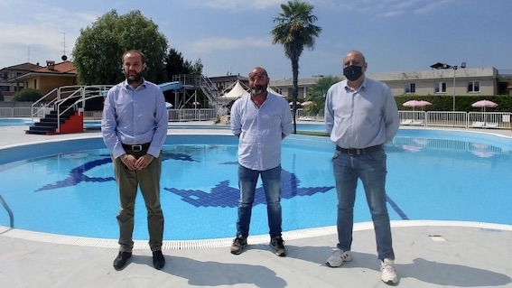 piscina trecate