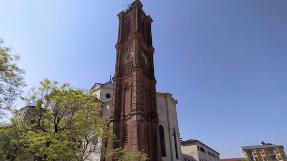 galliate chiesa