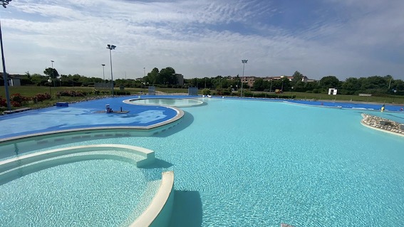 novara piscina
