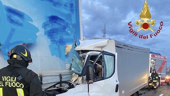 incid a4 1
