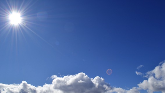sole cielo nuvole