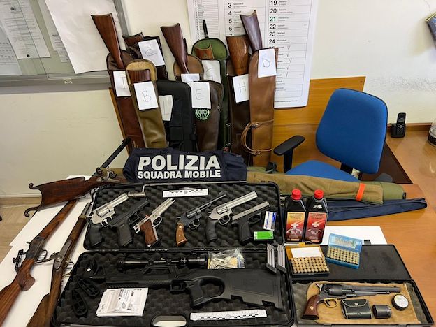 novara armi sequestrate 