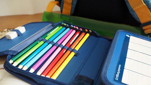 Cameri, bando per comodato d'uso libri scolastici e kit cancelleria