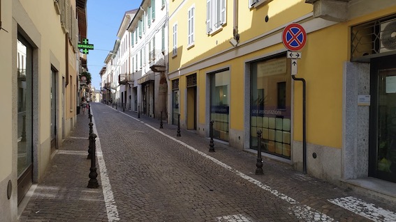 oleggio centro