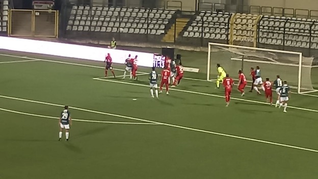 Pro Vercelli beffata in zona Cesarini, al "Piola" vince la Triestina