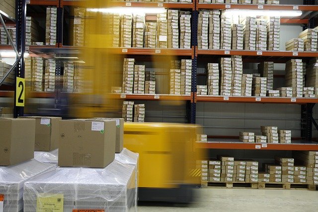 Logistica magazzino pacco