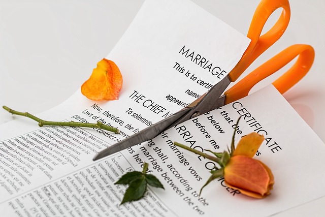divorce 619195 640