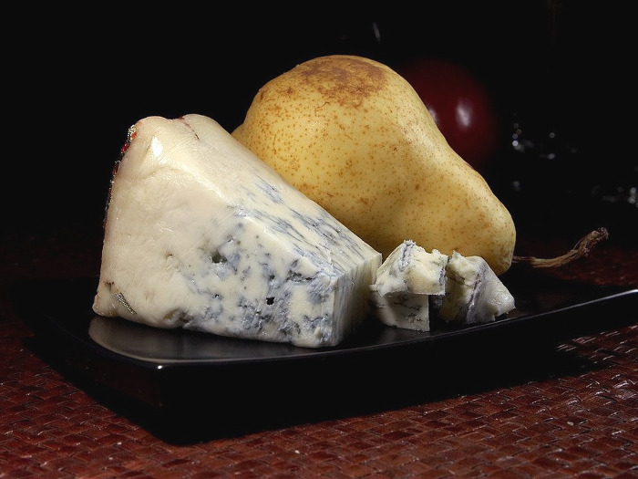 Gorgonzola: lo storico marchio "Santi" acquisito da "Igor"
